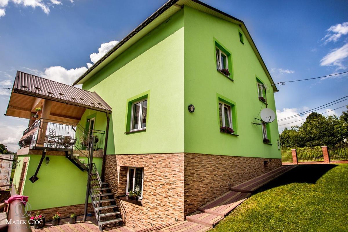 Pokoje U Honoraty Ustrzyki Dolne Exterior photo
